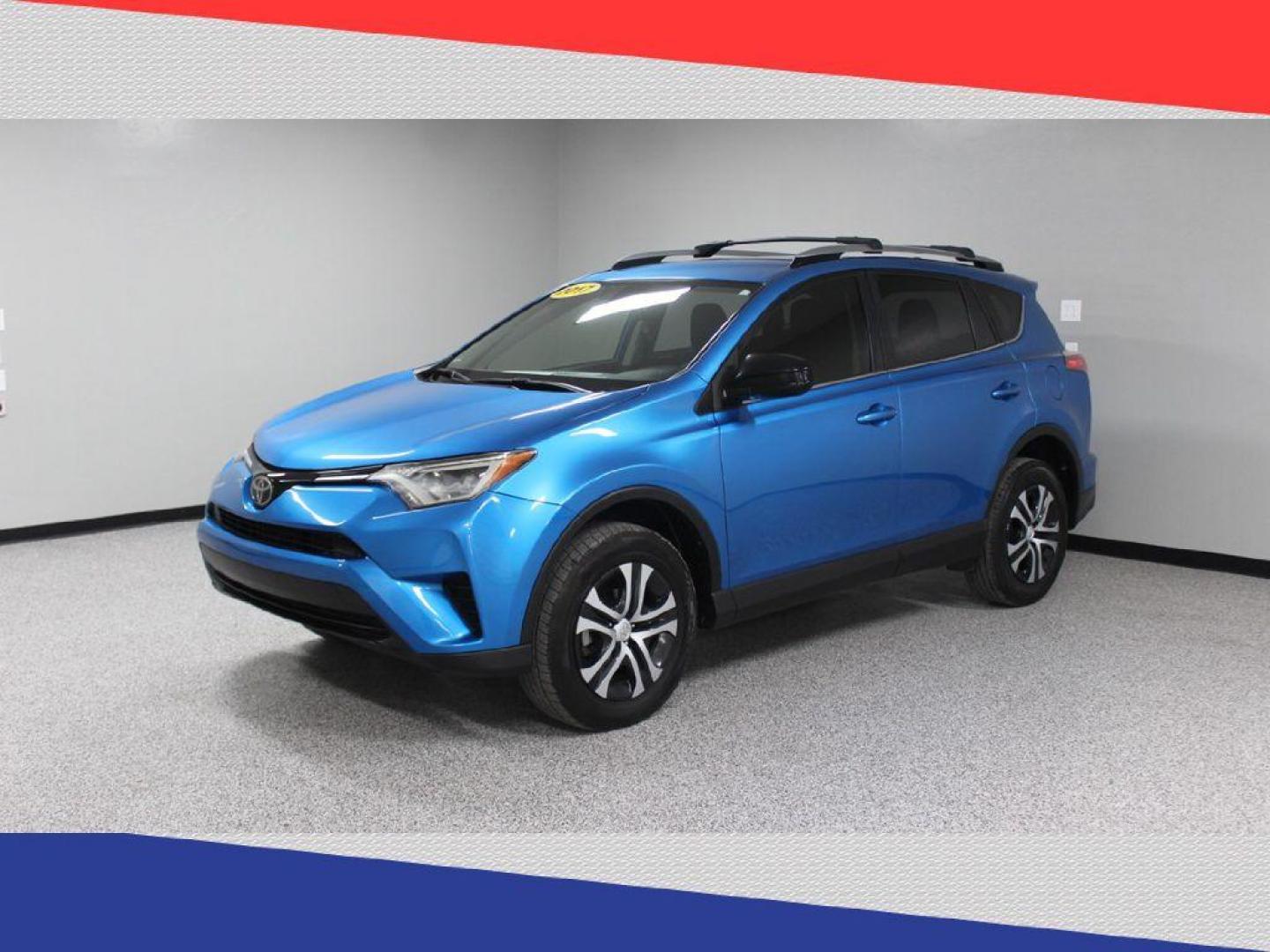 2017 Toyota RAV4 LE FWD (JTMZFREV3HJ) with an 2.5L L4 DOHC 16V engine, 6A transmission, located at 5170 N La Cholla Blvd, Tucson, AZ, 85705, (520) 989-0282, 32.228245, -111.011742 - 2017 Toyota RAV4 - Photo#7