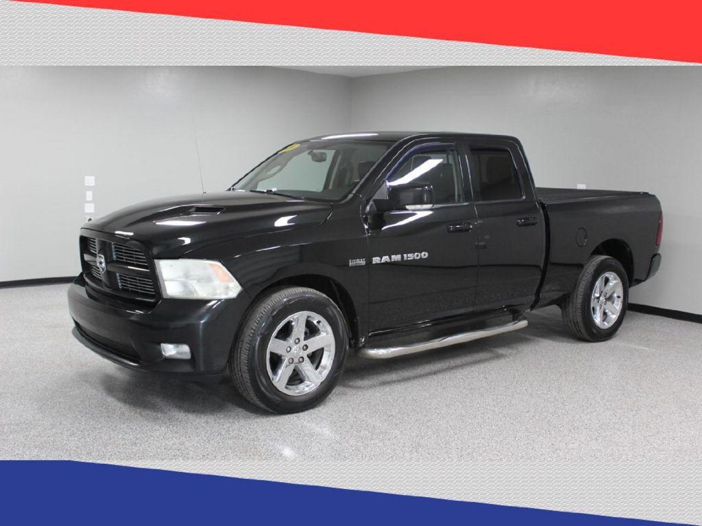 2011 Dodge Ram 1500 Sport Quad Cab 4WD (1D7RV1GT5BS) with an 5.7L V8 OHV 16V engine, 5-Speed Automatic transmission, located at 5170 N La Cholla Blvd, Tucson, AZ, 85705, (520) 989-0282, 32.228245, -111.011742 - 2011 Dodge Ram 1500 - Photo#7