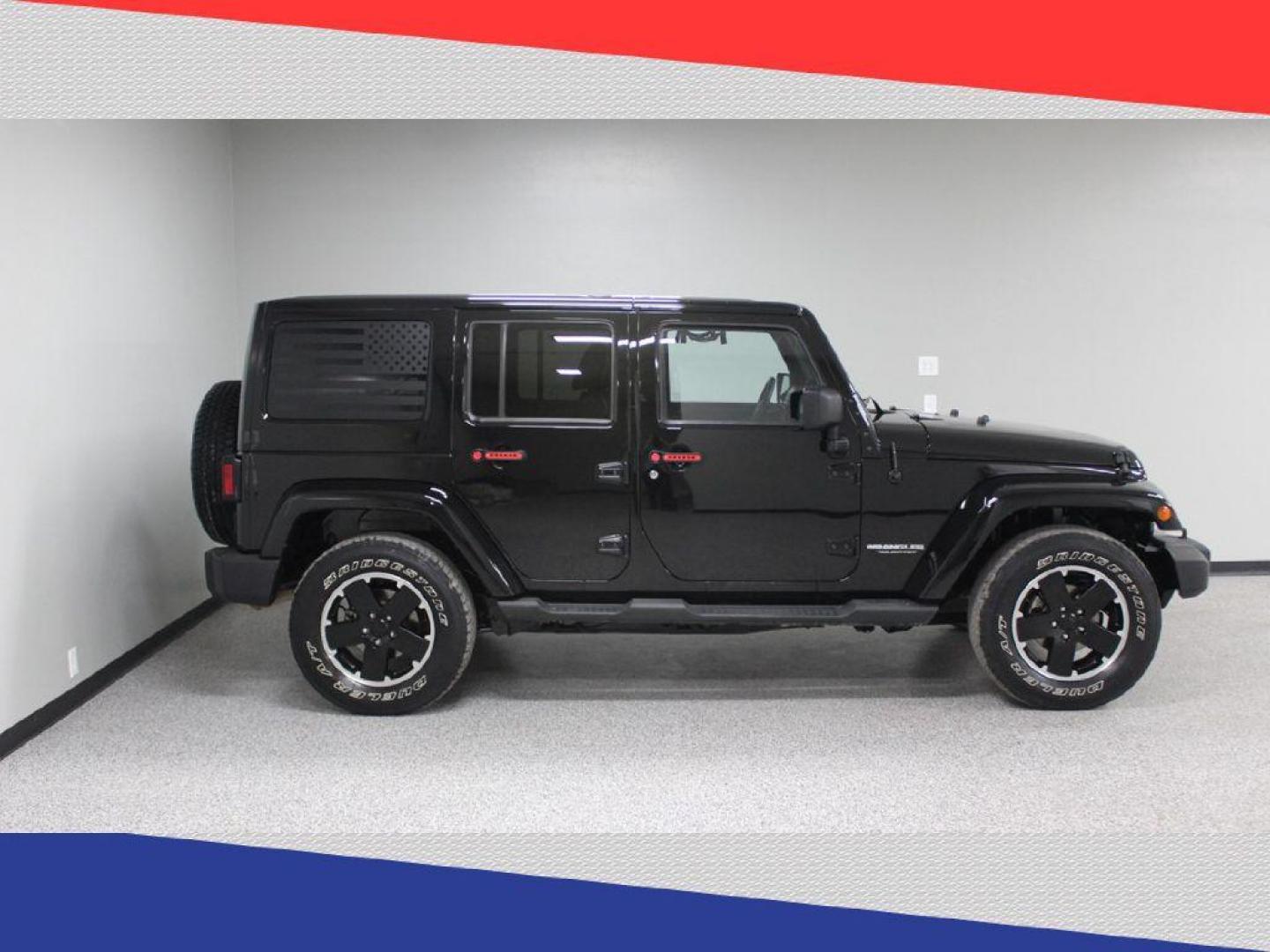 2012 Jeep Wrangler Unlimited Sahara 4WD (1C4BJWEG9CL) with an 3.6L V6 DOHC 24V FFV engine, Automatic transmission, located at 5170 N La Cholla Blvd, Tucson, AZ, 85705, (520) 989-0282, 32.228245, -111.011742 - 2012 Jeep Wrangler - Photo#2