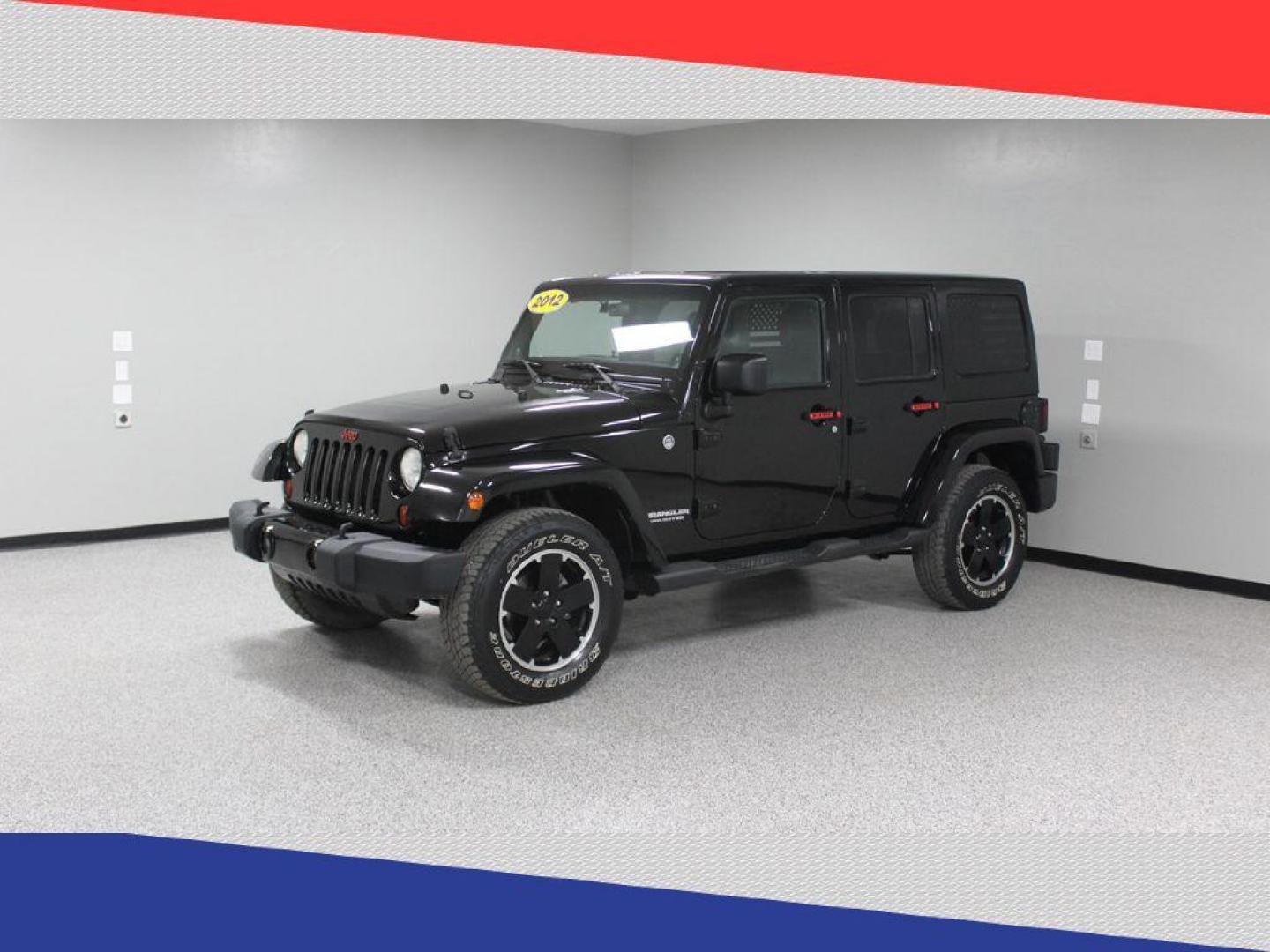 2012 Jeep Wrangler Unlimited Sahara 4WD (1C4BJWEG9CL) with an 3.6L V6 DOHC 24V FFV engine, Automatic transmission, located at 5170 N La Cholla Blvd, Tucson, AZ, 85705, (520) 989-0282, 32.228245, -111.011742 - 2012 Jeep Wrangler - Photo#7