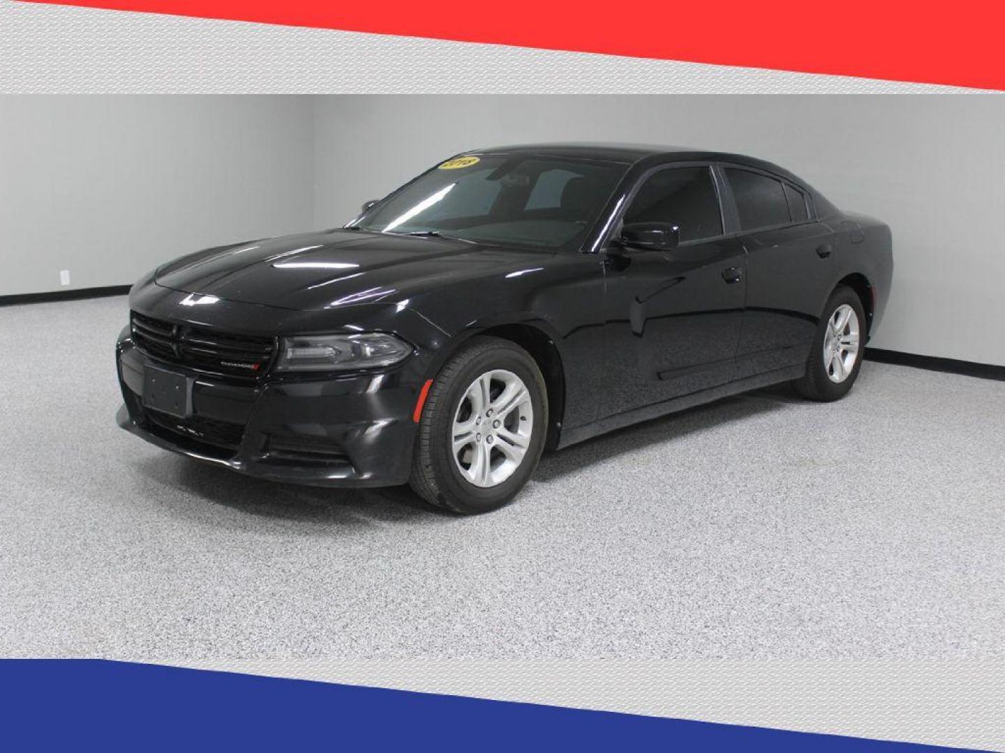 2018 Dodge Charger SE (2C3CDXBG5JH) with an 3.6L V6 DOHC 24V engine, 8A transmission, located at 5170 N La Cholla Blvd, Tucson, AZ, 85705, (520) 989-0282, 32.228245, -111.011742 - 2018 Dodge Charger - Photo#7