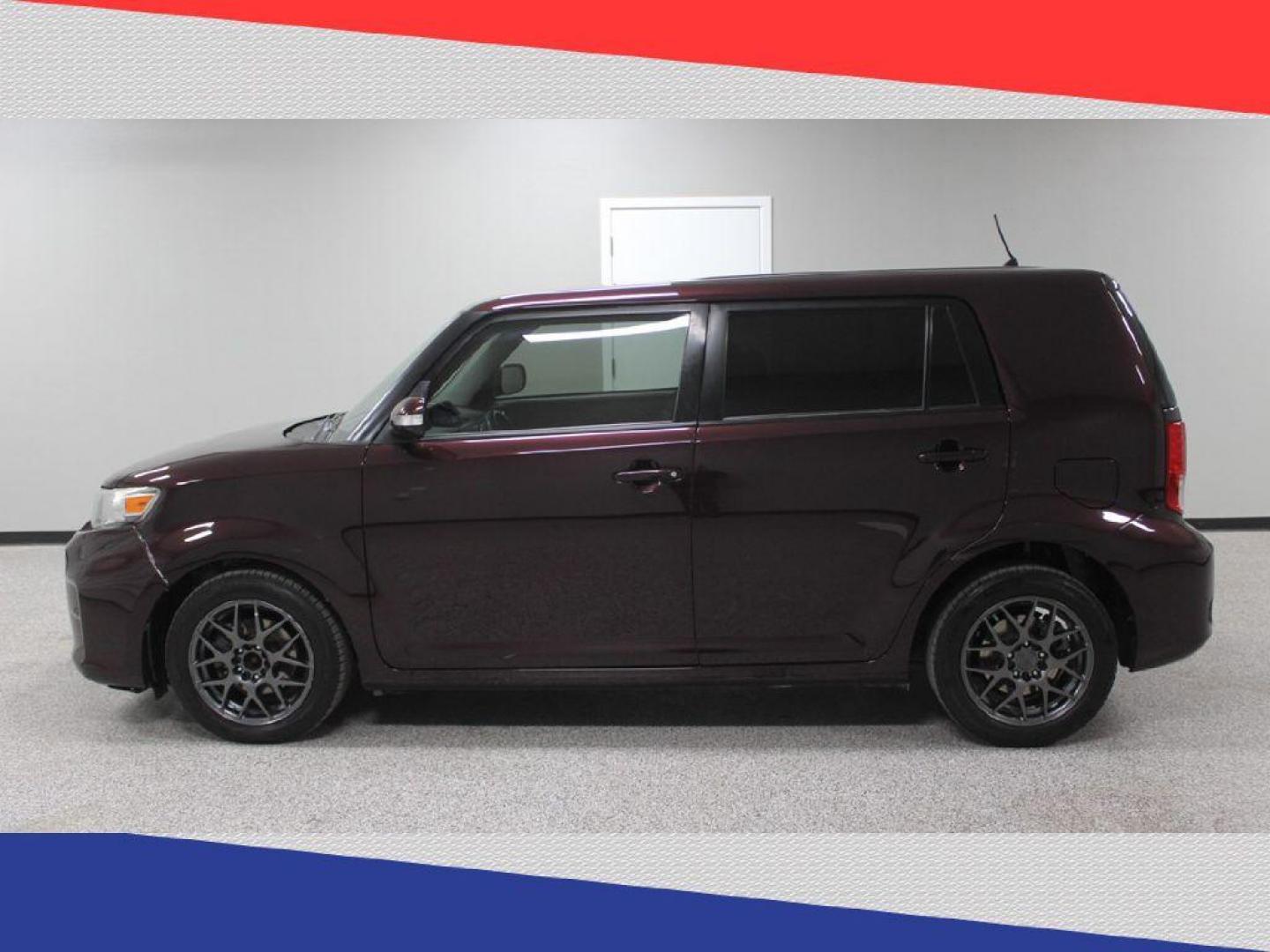 2015 Scion xB 5-Door Wagon 5-Spd MT (JTLZE4FE9FJ) with an 2.4L L4 DOHC 16V engine, 5-Speed Manual transmission, located at 5170 N La Cholla Blvd, Tucson, AZ, 85705, (520) 989-0282, 32.228245, -111.011742 - 2015 Scion xB - Photo#6