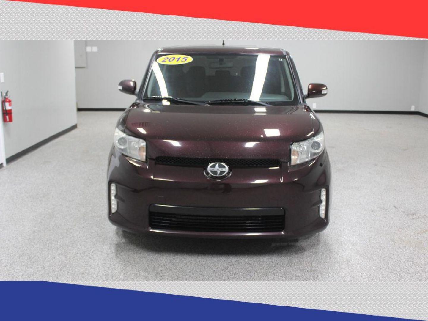 2015 Scion xB 5-Door Wagon 5-Spd MT (JTLZE4FE9FJ) with an 2.4L L4 DOHC 16V engine, 5-Speed Manual transmission, located at 5170 N La Cholla Blvd, Tucson, AZ, 85705, (520) 989-0282, 32.228245, -111.011742 - 2015 Scion xB - Photo#8