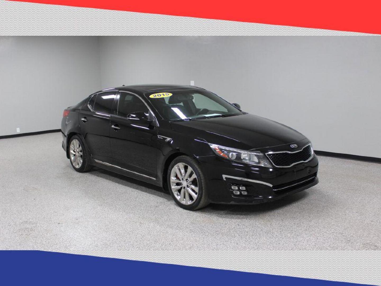 2015 Kia Optima SX Turbo (5XXGR4A61FG) with an 2.0L L4 DOHC 16V TURBO engine, 6-Speed Automatic transmission, located at 5170 N La Cholla Blvd, Tucson, AZ, 85705, (520) 989-0282, 32.228245, -111.011742 - 2015 Kia Optima - Photo#1