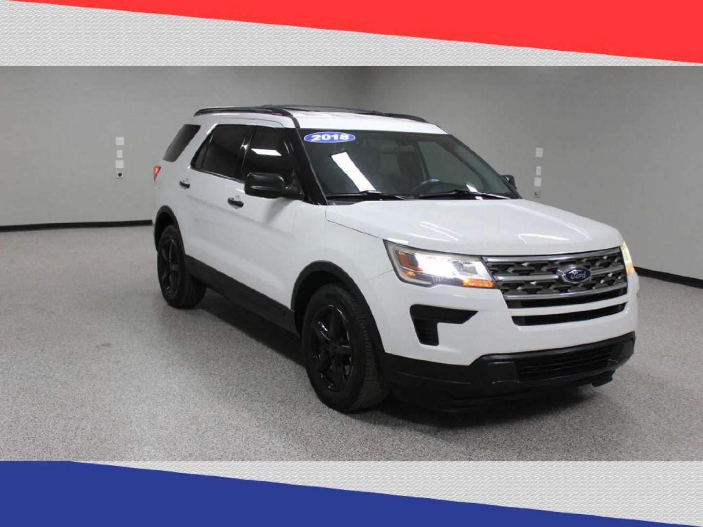 2018 Ford Explorer Base FWD (1FM5K7B81JG) with an 3.5L V6 DOHC 24V engine, 6A transmission, located at 5170 N La Cholla Blvd, Tucson, AZ, 85705, (520) 989-0282, 32.228245, -111.011742 - 2018 Ford Explorer - Photo#0