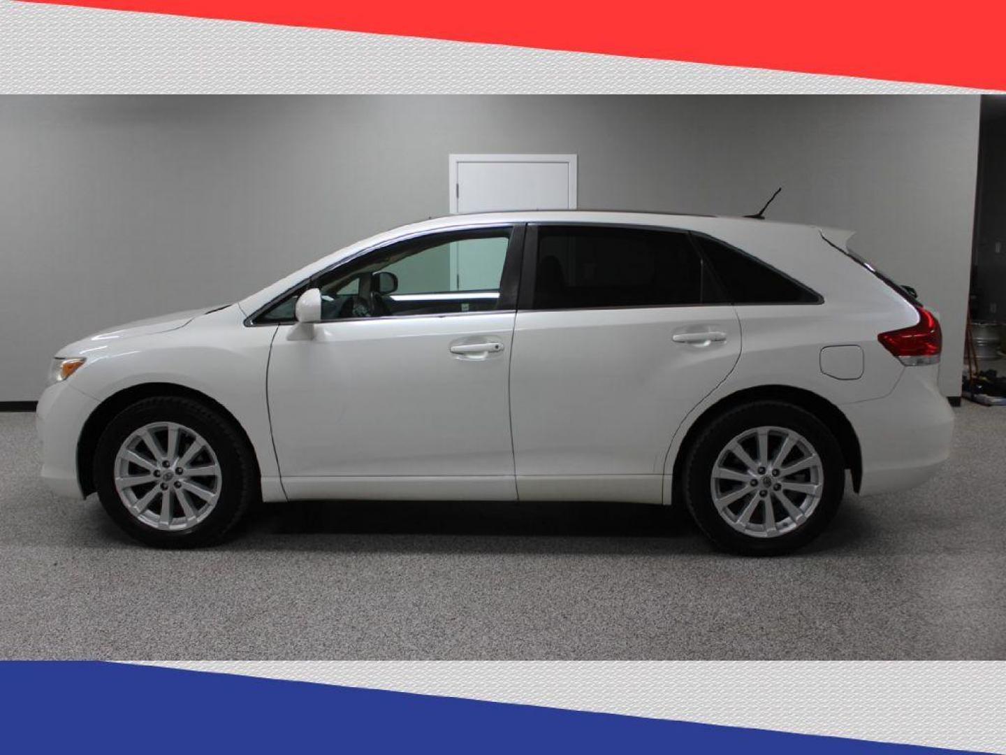 2011 Toyota Venza FWD I4 (4T3ZA3BB4BU) with an 2.7L L4 DOHC 16V engine, 6-Speed Automatic transmission, located at 5170 N La Cholla Blvd, Tucson, AZ, 85705, (520) 989-0282, 32.228245, -111.011742 - 2011 Toyota Venza - Photo#6