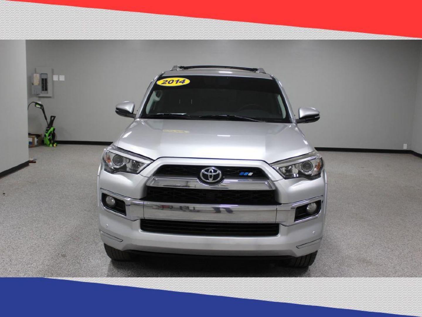 2014 Toyota 4Runner SR5 4WD (JTEBU5JR8E5) with an 4.0L V6 DOHC 24V engine, 5-Speed Automatic transmission, located at 5170 N La Cholla Blvd, Tucson, AZ, 85705, (520) 989-0282, 32.228245, -111.011742 - 2014 Toyota 4Runner - Photo#8