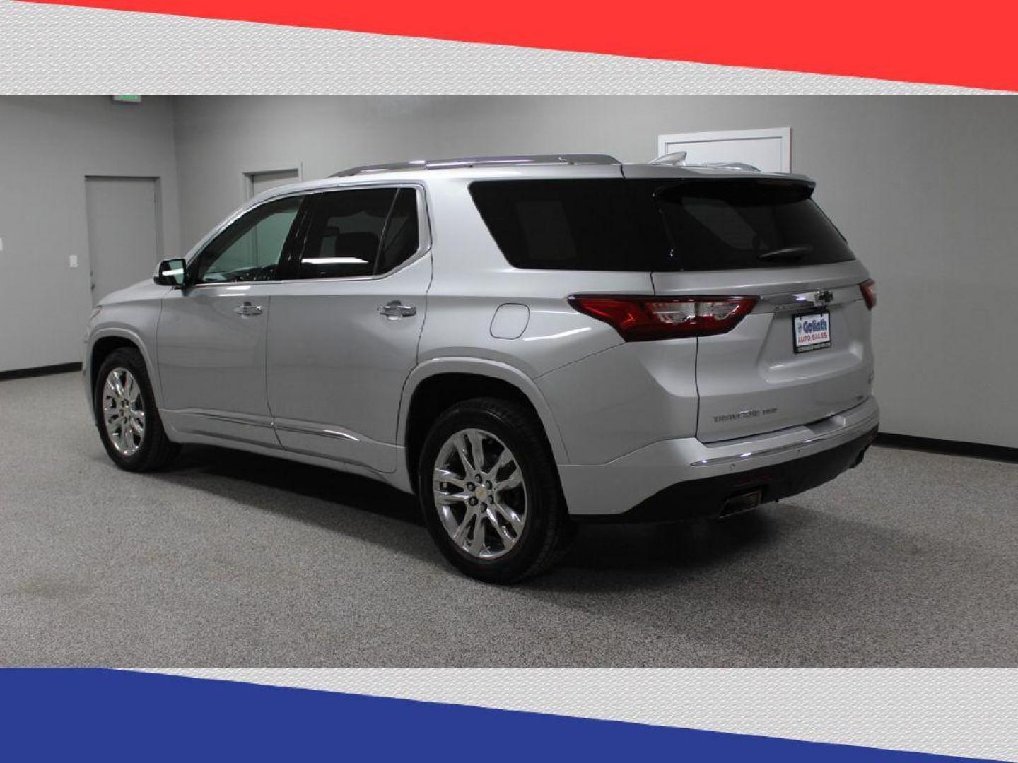 2019 Chevrolet Traverse Premier AWD (1GNEVJKW9KJ) with an 3.6L V6 DOHC 24V engine, 9A transmission, located at 5170 N La Cholla Blvd, Tucson, AZ, 85705, (520) 989-0282, 32.228245, -111.011742 - 2019 Chevrolet Traverse - Photo#5