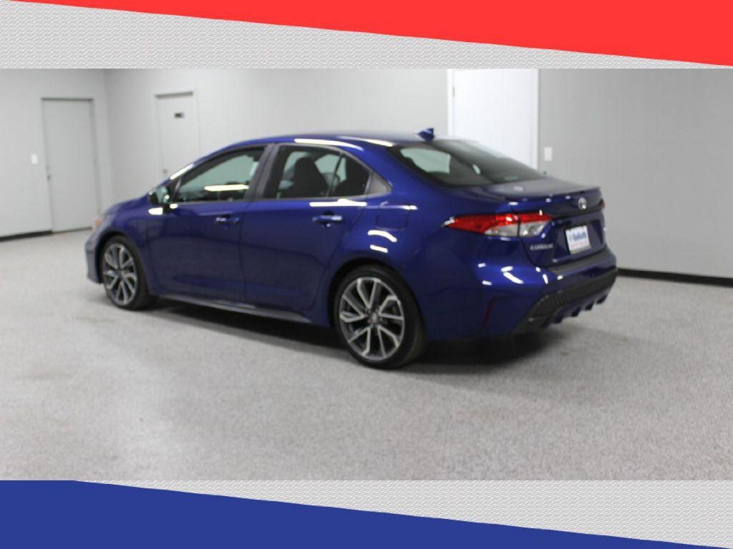 2021 Toyota Corolla SE (5YFS4MCE5MP) with an 2.0L L4 DOHC 16V engine, CVT transmission, located at 5170 N La Cholla Blvd, Tucson, AZ, 85705, (520) 989-0282, 32.228245, -111.011742 - 2021 Toyota Corolla - Photo#5