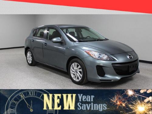 2013 Mazda MAZDA3 i Grand Touring MT 5-Door