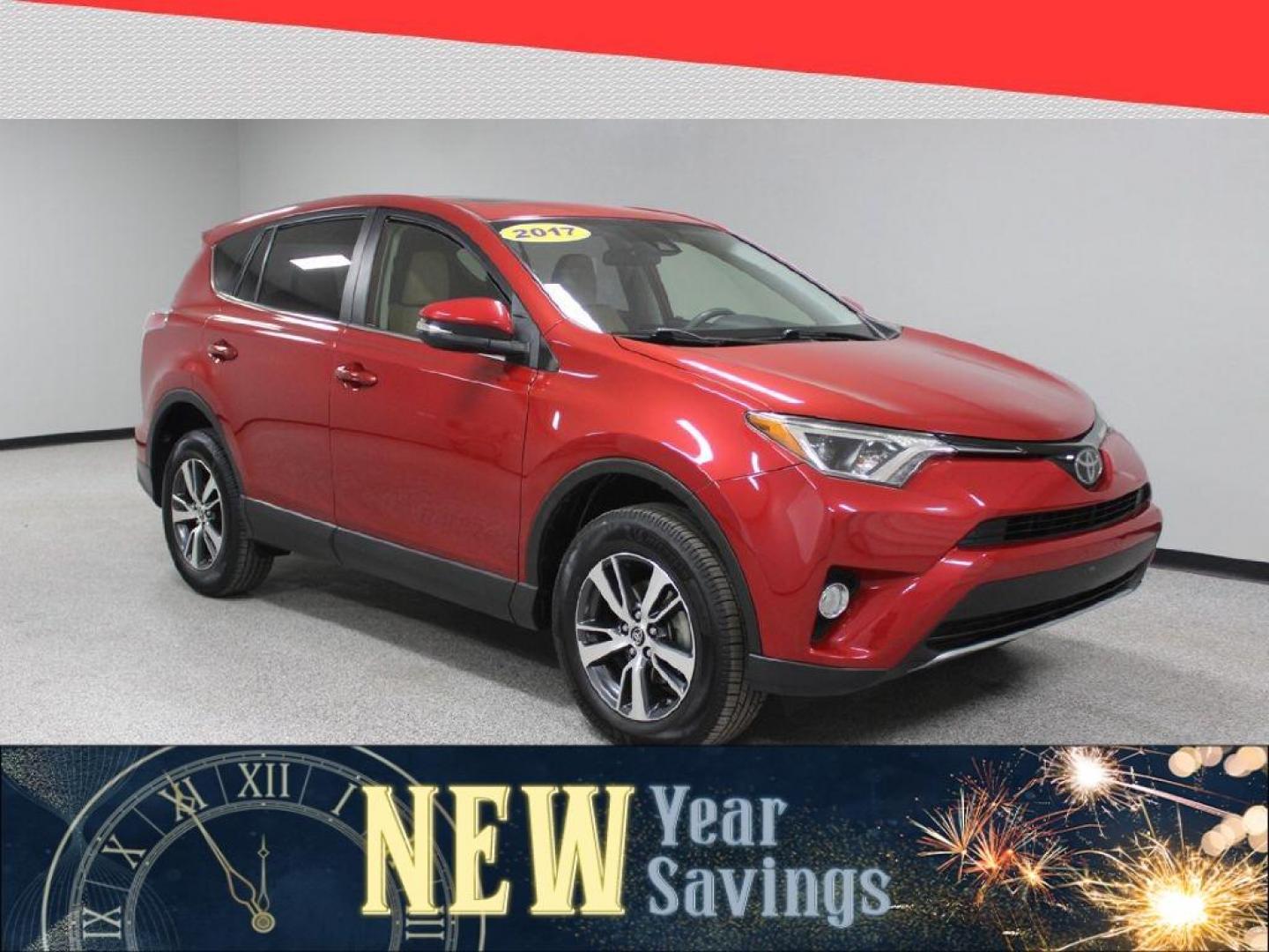 2017 Toyota RAV4 XLE FWD (JTMWFREV0HJ) with an 2.5L L4 DOHC 16V engine, 6A transmission, located at 5170 N La Cholla Blvd, Tucson, AZ, 85705, (520) 989-0282, 32.228245, -111.011742 - 2017 Toyota RAV4 - Photo#0