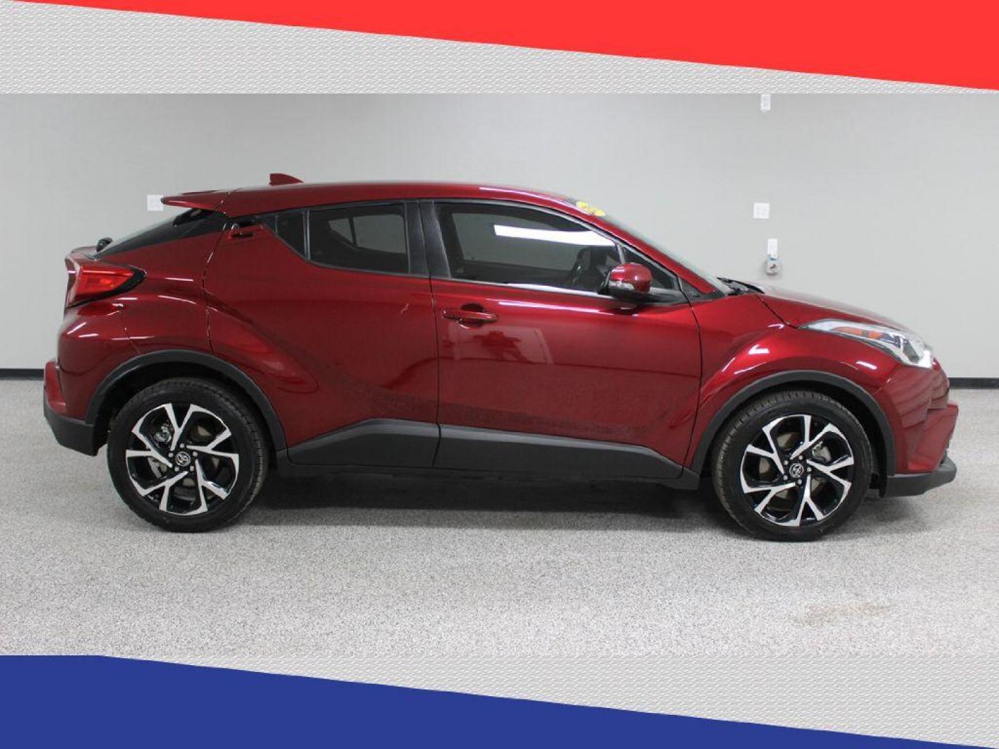 2018 Toyota C-HR XLE (NMTKHMBX4JR) with an 2.0L L4 DOHC 16V engine, CVT transmission, located at 5170 N La Cholla Blvd, Tucson, AZ, 85705, (520) 989-0282, 32.228245, -111.011742 - 2018 Toyota C-HR - Photo#2