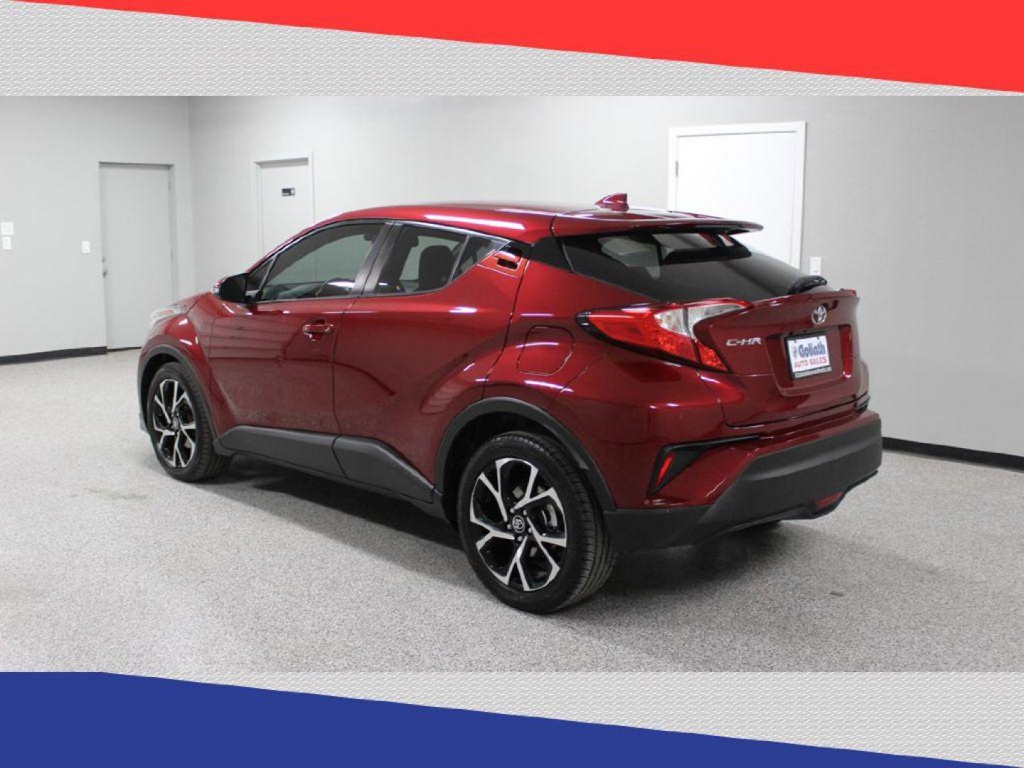 2018 Toyota C-HR XLE (NMTKHMBX4JR) with an 2.0L L4 DOHC 16V engine, CVT transmission, located at 5170 N La Cholla Blvd, Tucson, AZ, 85705, (520) 989-0282, 32.228245, -111.011742 - 2018 Toyota C-HR - Photo#5