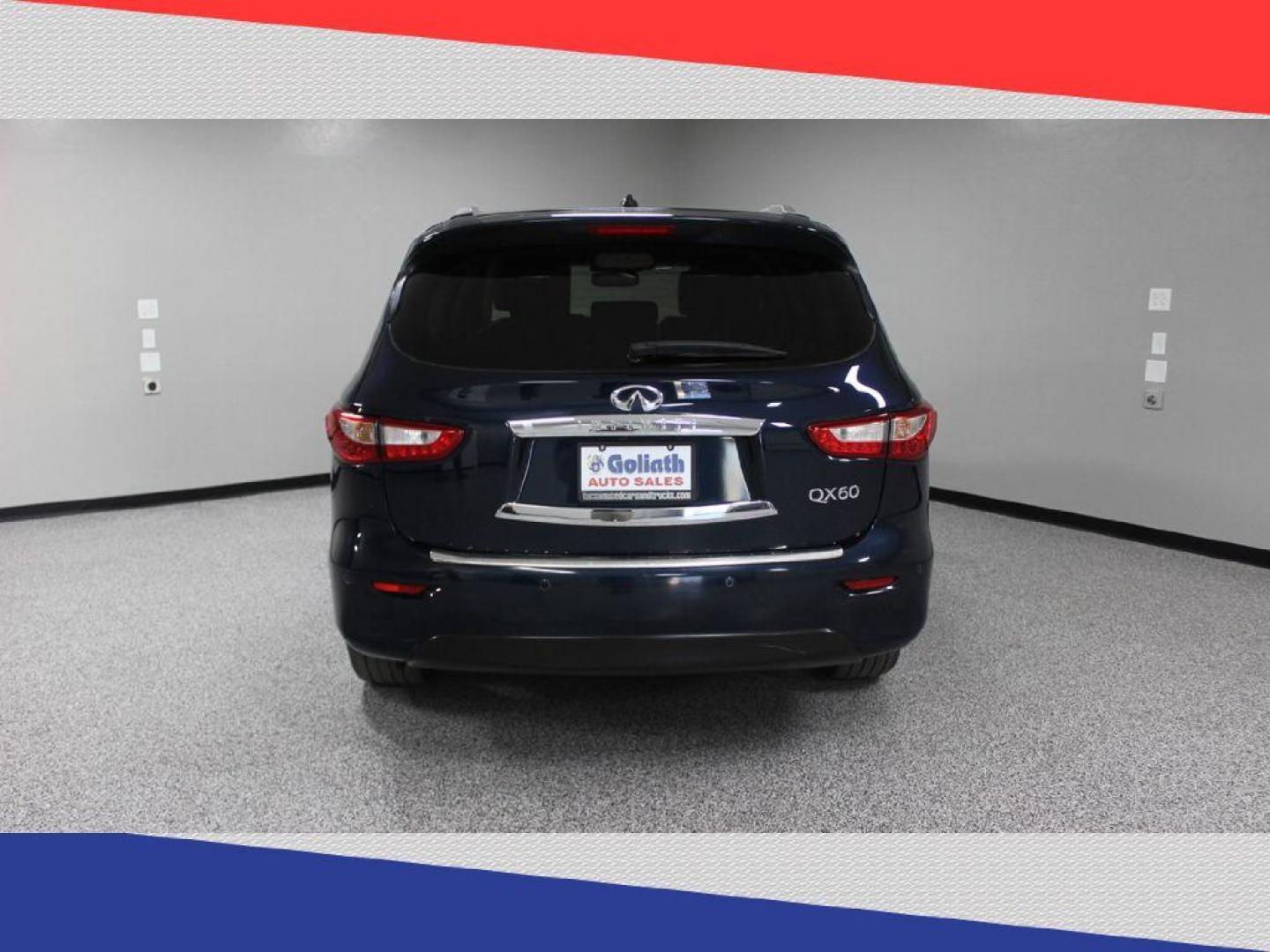 2015 Infiniti QX60 Base FWD (5N1AL0MN8FC) with an 3.5L V6 DOHC 24V engine, Continuously Variable Transmission transmission, located at 5170 N La Cholla Blvd, Tucson, AZ, 85705, (520) 989-0282, 32.228245, -111.011742 - 2015 Infiniti QX60 - Photo#4