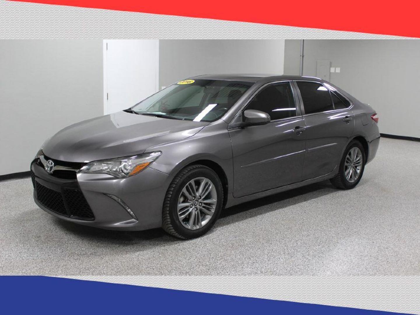 2016 Toyota Camry SE (4T1BF1FK1GU) with an 2.5L L4 DOHC 16V engine, 6-Speed Automatic transmission, located at 5170 N La Cholla Blvd, Tucson, AZ, 85705, (520) 989-0282, 32.228245, -111.011742 - 2016 Toyota Camry - Photo#7